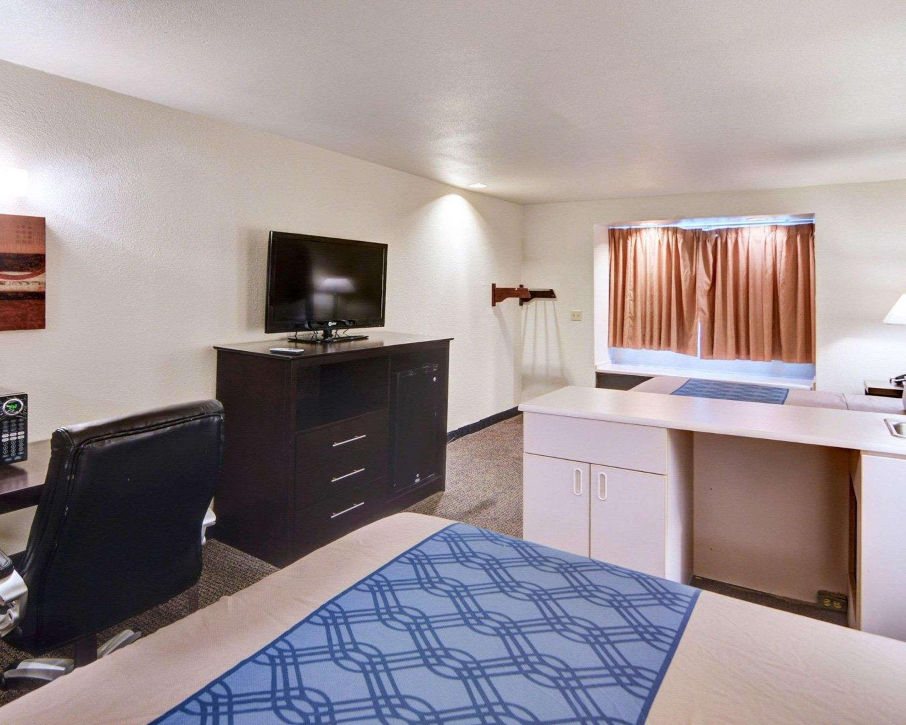 Rodeway Inn & Suites Lewisville I-35 Εξωτερικό φωτογραφία
