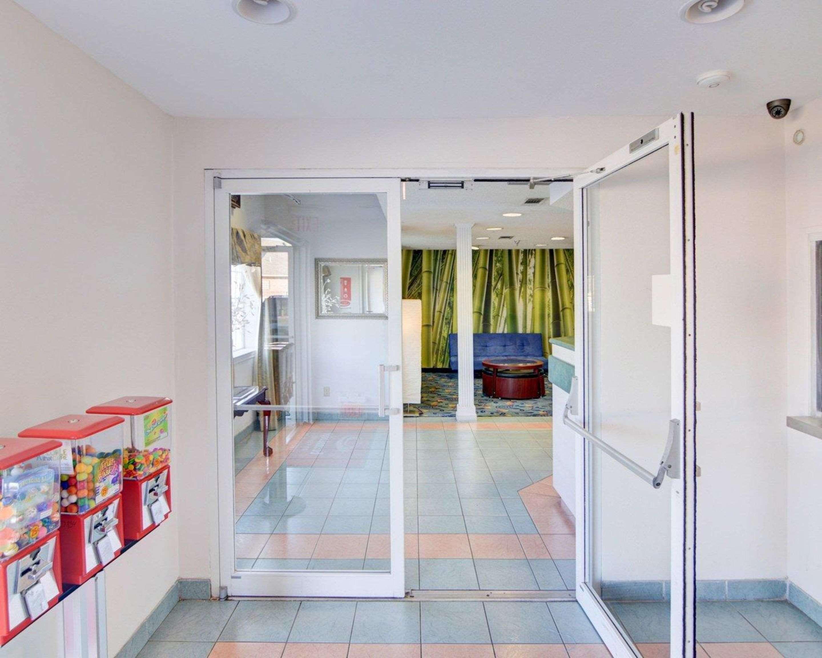 Rodeway Inn & Suites Lewisville I-35 Εξωτερικό φωτογραφία